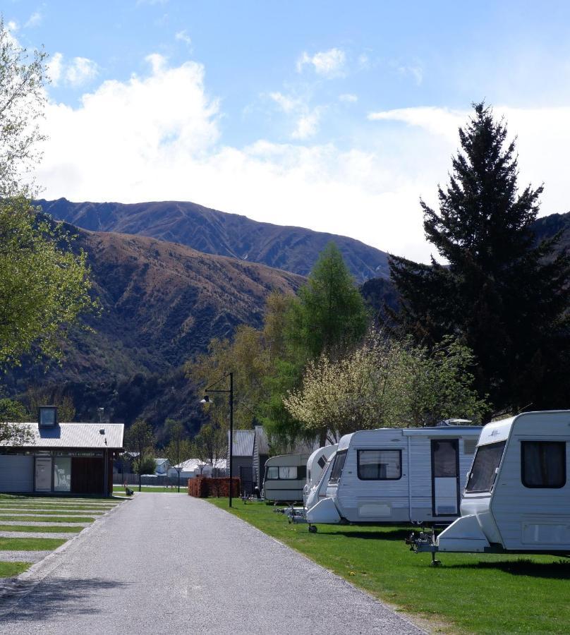 Hampshire Holiday Parks - Arrowtown Extérieur photo
